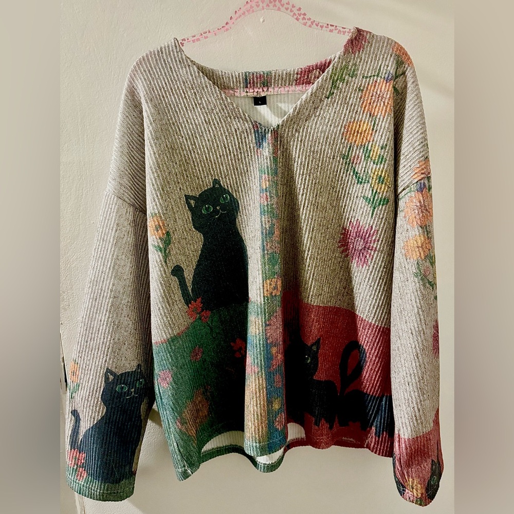 Floral Oversized Fairycore & Grunge Bell Sleeve Cat Print Sweater